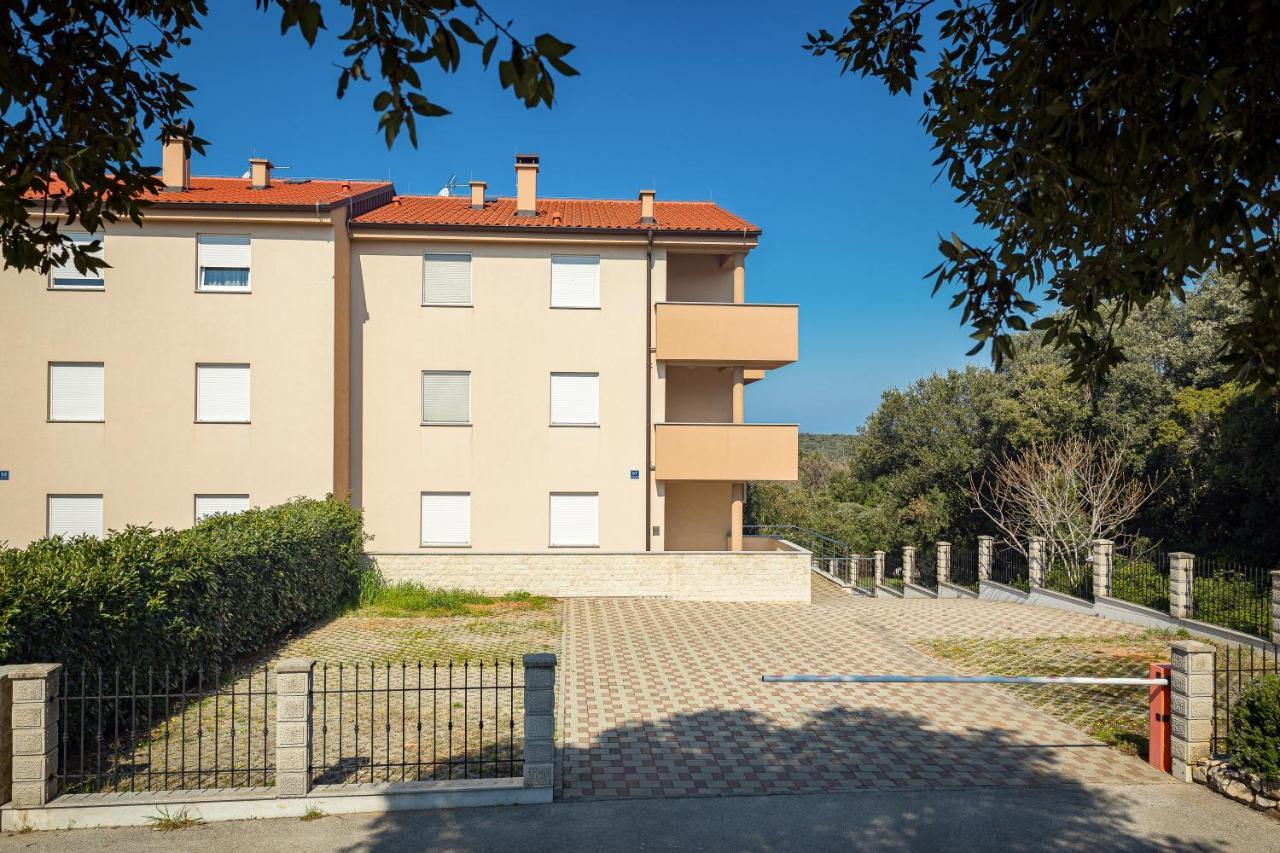 Seaside Apartment Lara Banjole Εξωτερικό φωτογραφία